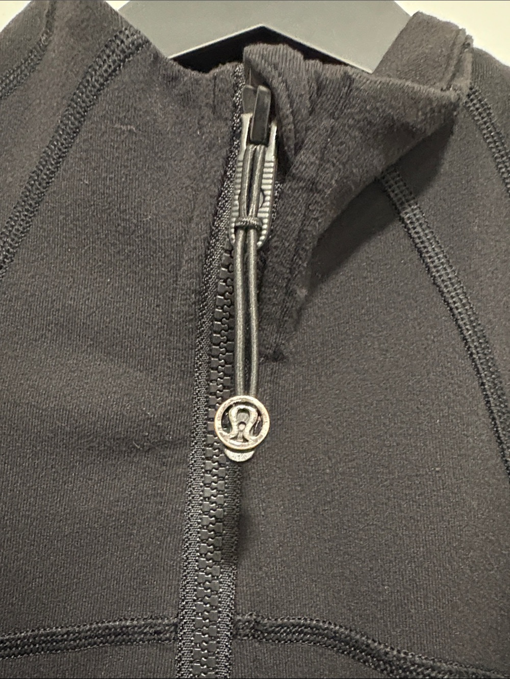 Lululemon Define Jacket - Picture 8 of 10
